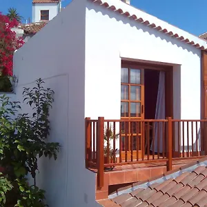 https://casa-marilan.in-canary-islands.com