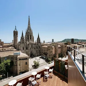 Otel Lamaro